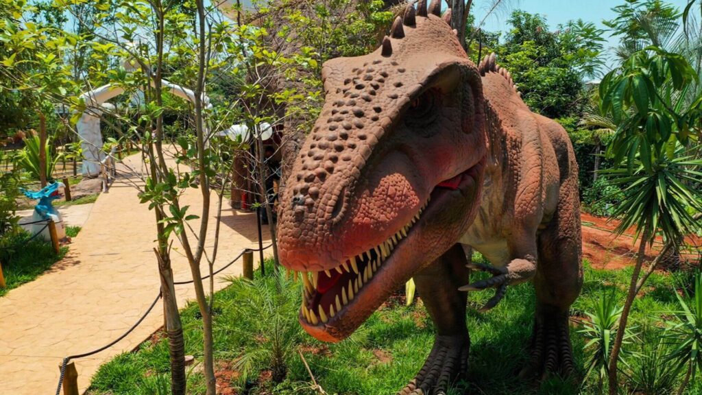 Vale dos Dinossauros Olímpia Dinossauro